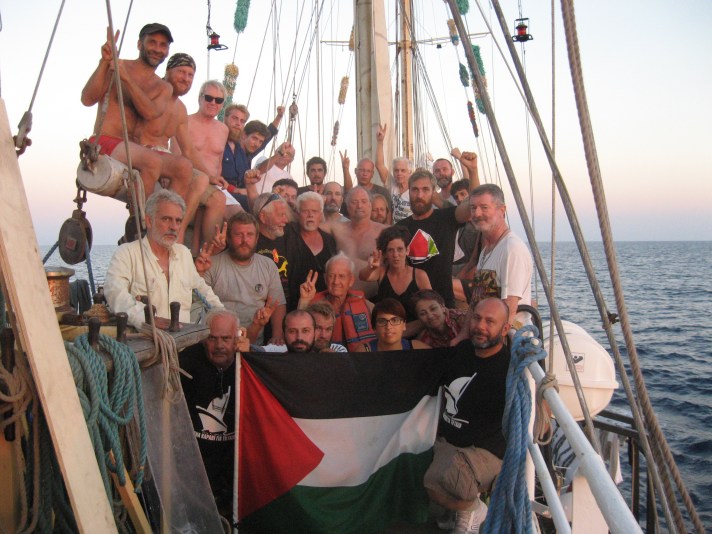 Tripulación Estelle